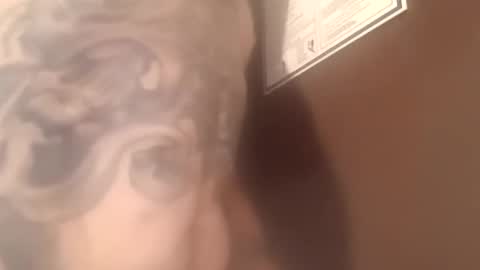 Snapshot of larrybostic45 chatting on November 2025 06:24:02 AM larrybostic45 online show from November 2025 06:24:02 AM