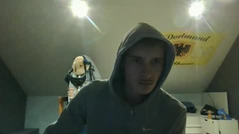 Snapshot of larscivin chatting on December 2025 06:14:01 PM Marco online show from December 2025 06:14:01 PM