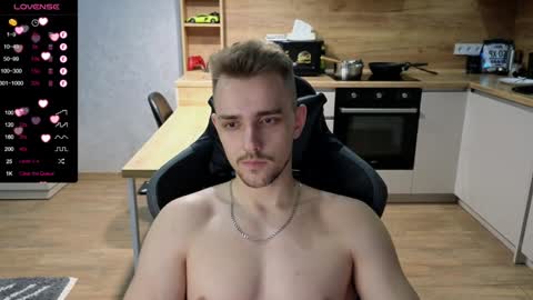 Snapshot of larstar01 chatting on January 2025 01:48:01 AM Lars online show from January 2025 01:48:01 AM