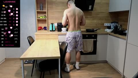 Snapshot of larstar01 chatting on February 2025 05:39:02 PM Lars online show from February 2025 05:39:02 PM