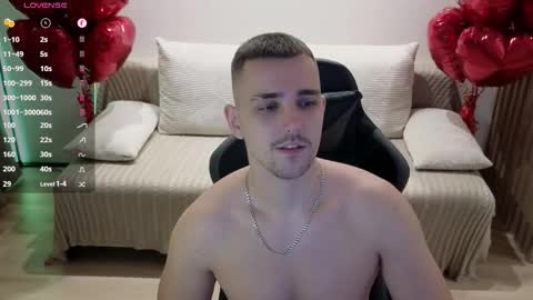 Snapshot of larstar01 chatting on October 2025 11:06:02 PM Lars online show from October 2025 11:06:02 PM