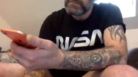 Snapshot of larsvegas1895 chatting on December 2024 11:16:01 AM larsvegas1895 online show from December 2024 11:16:01 AM