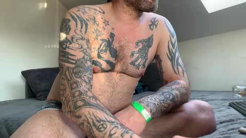 Snapshot of larsvegas1895 chatting on March 2025 09:22:01 AM larsvegas1895 online show from March 2025 09:22:01 AM