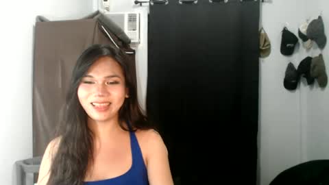 Snapshot of lartvier69xxx chatting on June 2026 10:38:02 AM larth online show from June 2026 10:38:02 AM