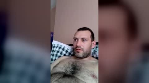 laszloszilagyi925 online show from June 2026 03:24:02 PM