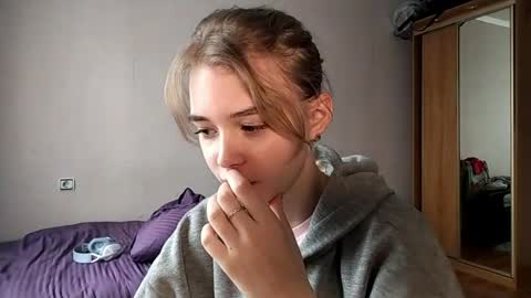 Snapshot of lateshastarnaud chatting on May 2026 08:08:01 AM Linet online show from May 2026 08:08:01 AM