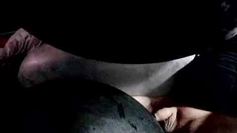 Snapshot of latexchris77 chatting on February 2026 08:27:02 AM latexchris77 online show from February 2026 08:27:02 AM