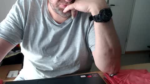 Andreas  Latexlover  online show from April 2026 12:39:02 PM