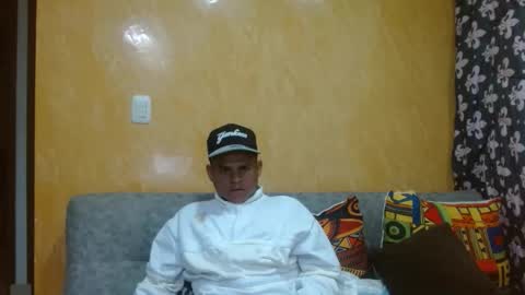 latin_11in online show from April 2026 02:17:02 AM