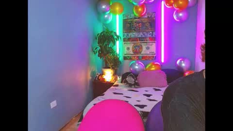 latin_boysxxx_ online show from October 2025 10:21:02 PM