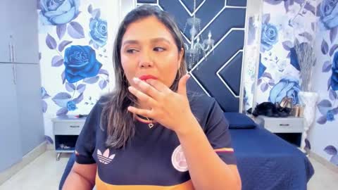 Snapshot of latinaholequeen chatting on October 2025 02:51:01 PM EMMA online show from October 2025 02:51:01 PM