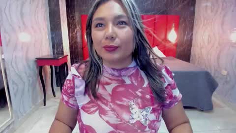 EMMA   online show from February 2026 02:53:02 PM