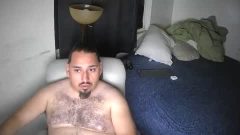 Snapshot of latinbb3030 chatting on October 2025 04:15:02 AM LatinoBB online show from October 2025 04:15:02 AM