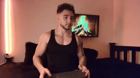 LatinBoyVIP  Colombian online show from April 2026 12:30:02 AM