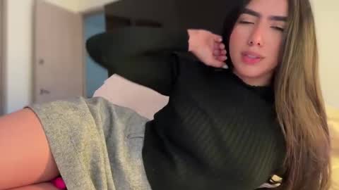 Hi -  online show from March 2026 03:18:01 PM