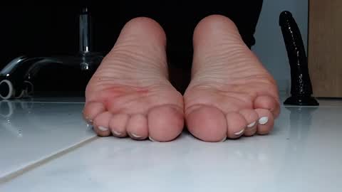 Martina  April online show from December 2024 06:41:01 AM