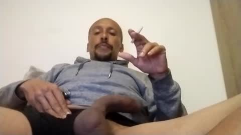 latinhardfuker1980 online show from February 2025 09:22:01 AM