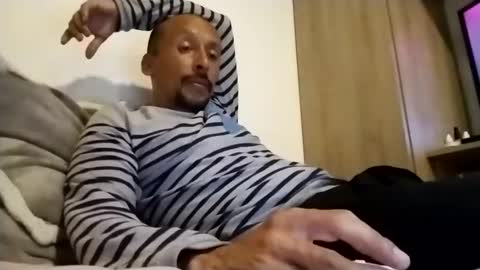 latinhardfuker1980 online show from February 2025 11:46:02 PM