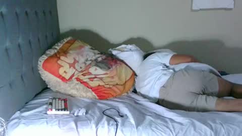 latinincognito online show from November 2025 06:57:01 AM