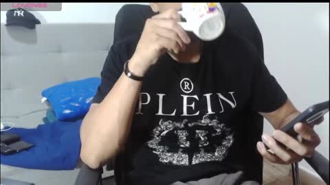 latinmartin254 online show from April 2026 01:47:02 AM