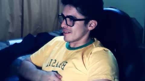 latinn_babe online show from September 2025 04:05:01 AM