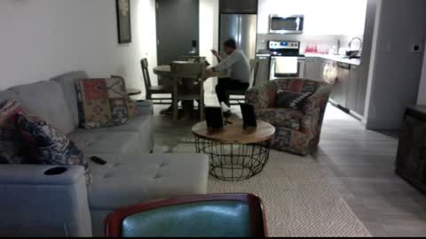 QS - INDEPENDENT MODEL online show from December 2024 03:06:01 AM