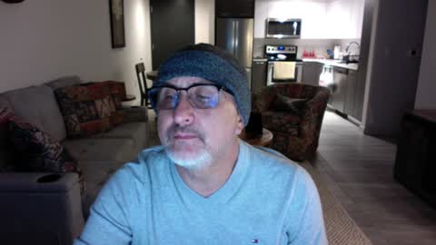 QS - INDEPENDENT MODEL online show from January 2025 02:08:01 AM