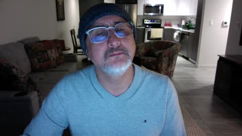 QS - INDEPENDENT MODEL online show from January 2025 06:24:02 AM