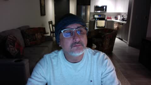 QS - INDEPENDENT MODEL online show from February 2025 11:21:02 PM