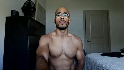 Snapshot of latinomixedbbc chatting on November 2025 05:13:01 PM latinomixedbbc online show from November 2025 05:13:01 PM