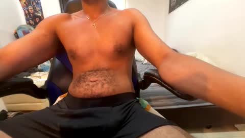 Snapshot of latinpecs69 chatting on May 2026 10:15:02 PM latinpecs69 online show from May 2026 10:15:02 PM