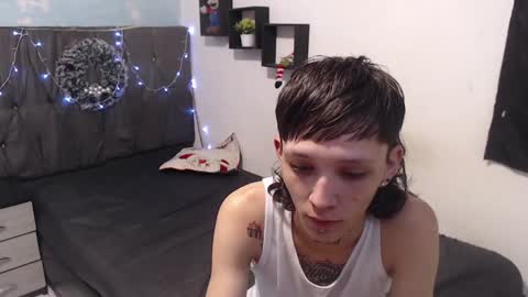 Snapshot of latins_boys_20 chatting on December 2024 08:08:02 AM NICK online show from December 2024 08:08:02 AM