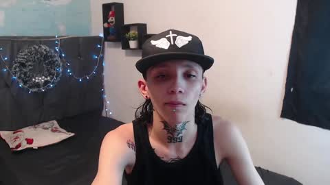 Snapshot of latins_boys_20 chatting on December 2024 03:58:02 AM NICK online show from December 2024 03:58:02 AM