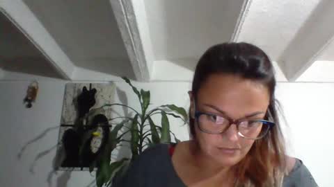 Snapshot of lau16310 chatting on December 2025 11:56:01 PM Laura online show from December 2025 11:56:01 PM