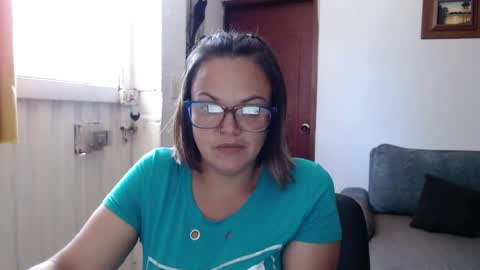 Snapshot of lau16310 chatting on June 2026 06:23:01 PM Laura online show from June 2026 06:23:01 PM