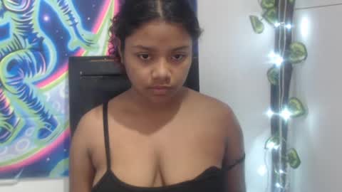 Snapshot of lau_sofia21 chatting on August 2026 01:02:01 PM lau sofia21 online show from August 2026 01:02:01 PM