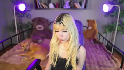 Snapshot of laukyubey1 chatting on October 2025 08:30:02 PM laukyubey1 online show from October 2025 08:30:02 PM