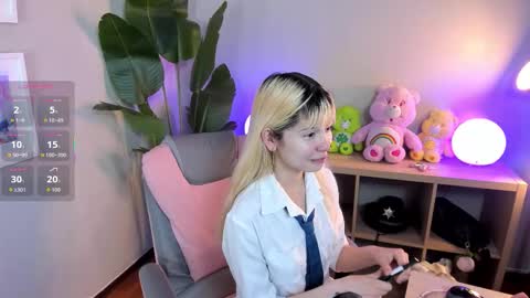 Snapshot of laukyubey1 chatting on October 2025 09:04:02 PM laukyubey1 online show from October 2025 09:04:02 PM