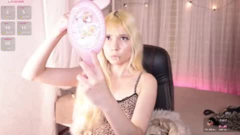 laukyubey1 online show from January 2026 07:28:02 PM