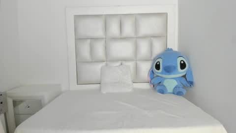 Snapshot of laura__js_ chatting on November 2025 04:11:02 AM laura__js_ online show from November 2025 04:11:02 AM