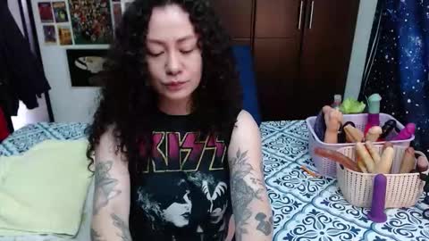  Wen  online show from September 2025 04:41:02 PM