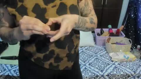  Wen  online show from February 2026 07:10:01 PM