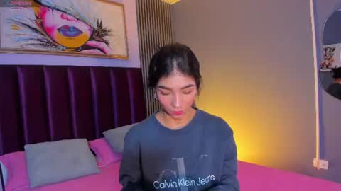 Snapshot of laura_aristizabal_19 chatting on July 2026 12:33:01 PM Laura online show from July 2026 12:33:01 PM