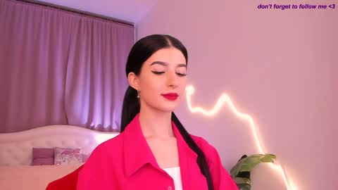 Snapshot of laura_coy chatting on May 2026 08:38:02 PM Laura online show from May 2026 08:38:02 PM