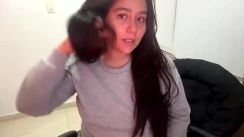 laura online show from December 2025 11:56:02 PM