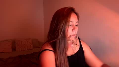 laura online show from April 2026 11:10:02 PM