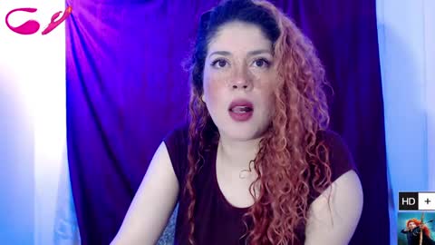 Snapshot of laura_fountain_ chatting on January 2025 12:58:02 PM weedcam Curly Laura OF    online show from January 2025 12:58:02 PM