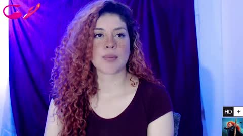 Snapshot of laura_fountain_ chatting on January 2025 04:01:01 PM weedcam Curly Laura OF    online show from January 2025 04:01:01 PM