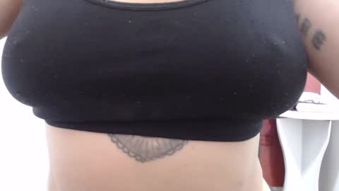  Laura  online show from September 2025 01:36:02 PM