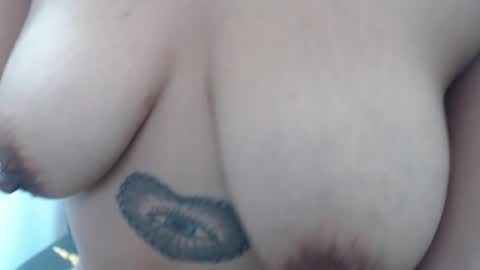  Laura  online show from February 2026 02:51:01 PM